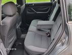 Volkswagen Passat 1.9 TDI Comfortline - 6