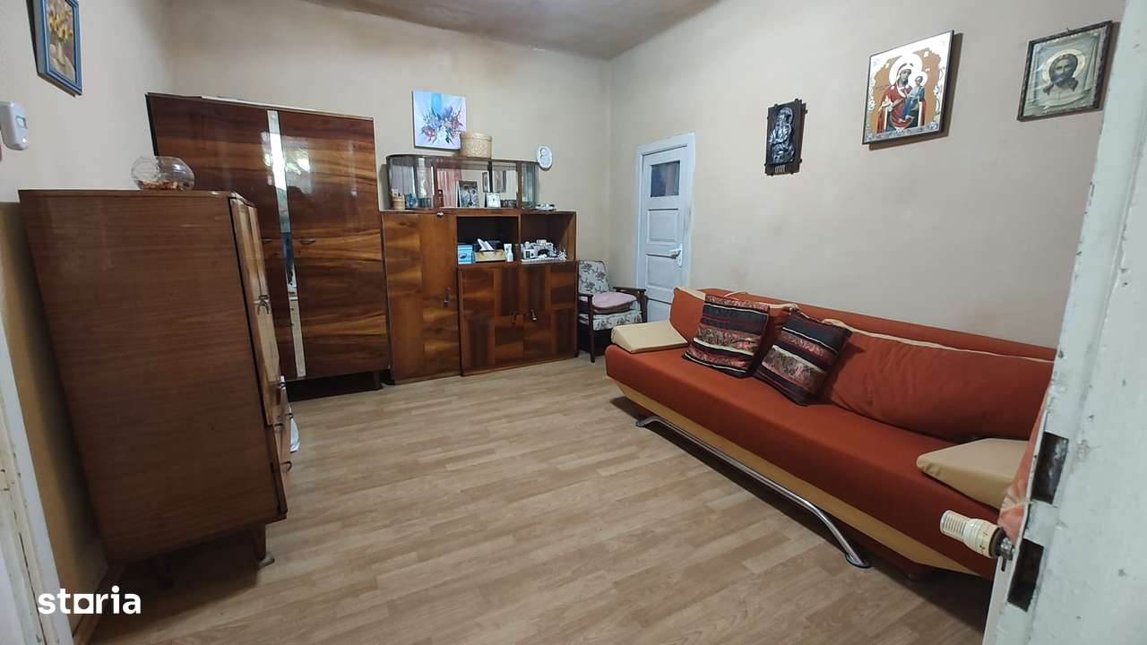De vanzare casa in Batiz,cu teren generos-10