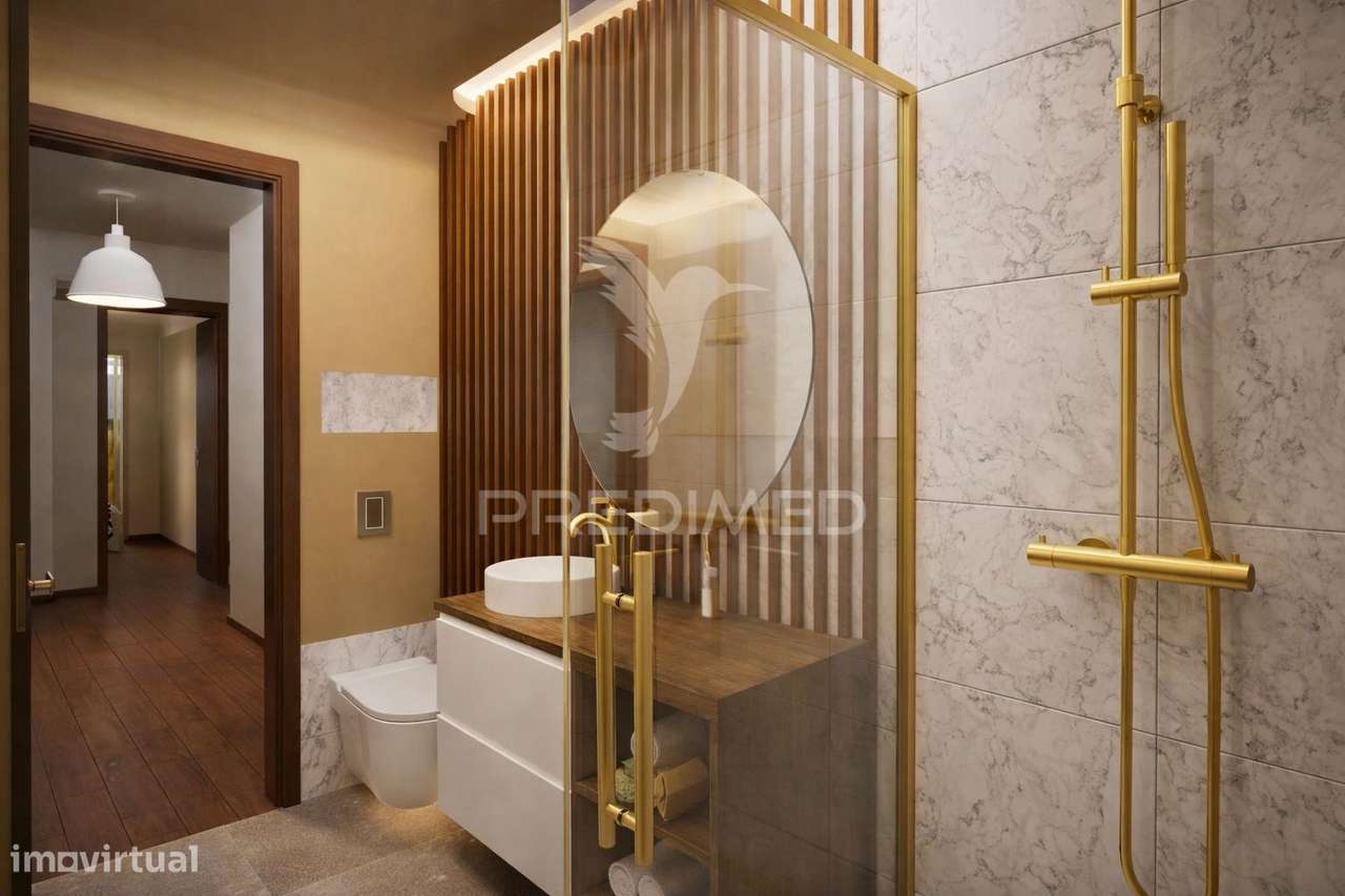 T3 REMODELADO NA BAÍA DO SEIXAL - Grande imagem: 4/14