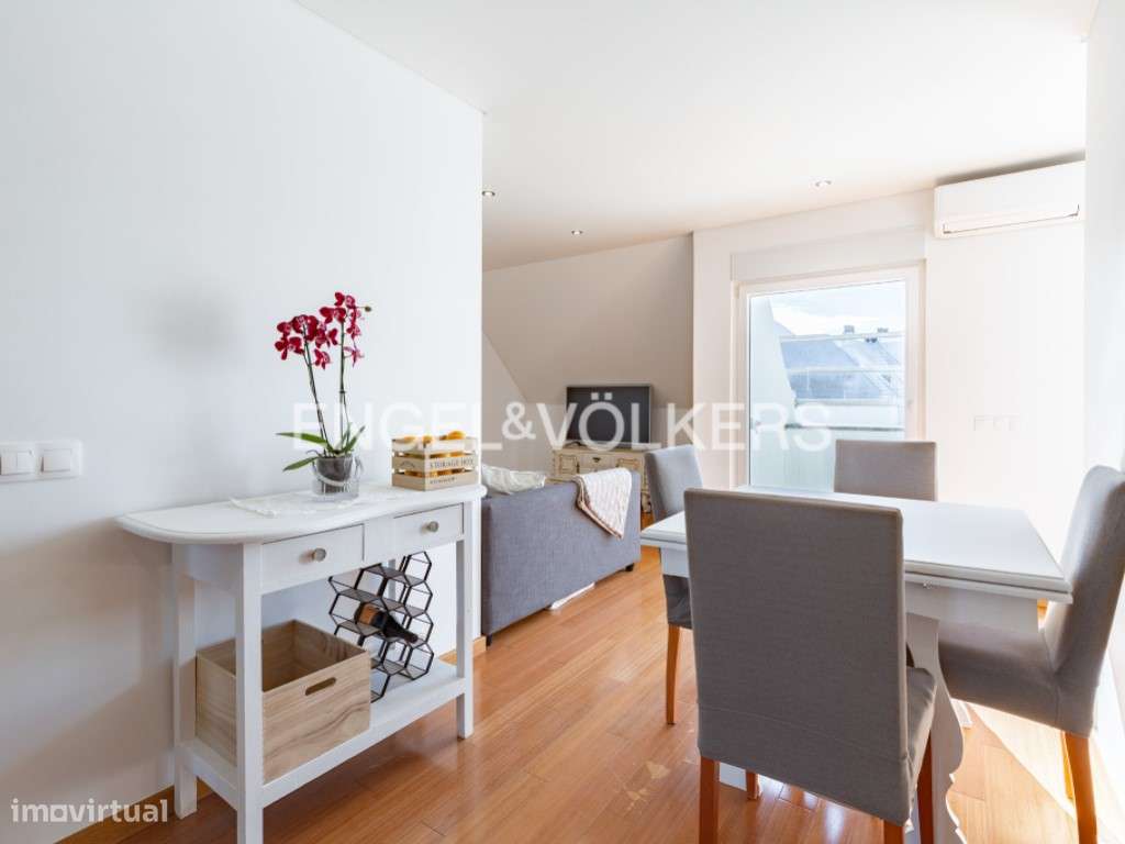 Elegante Apartamento T1 com Garagem - Grande imagem: 2/26