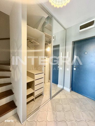 Vand Apartament  | Central 3 Camere cu Terasa | Strada Paris | Zona M.-10