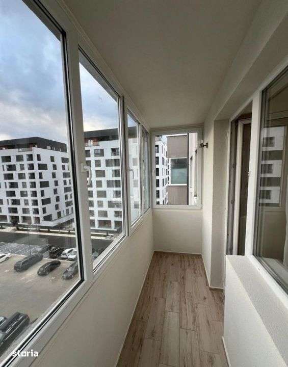 Apartament cu 3 camere 75 mp, 2 balcoane, zona Vivo-6