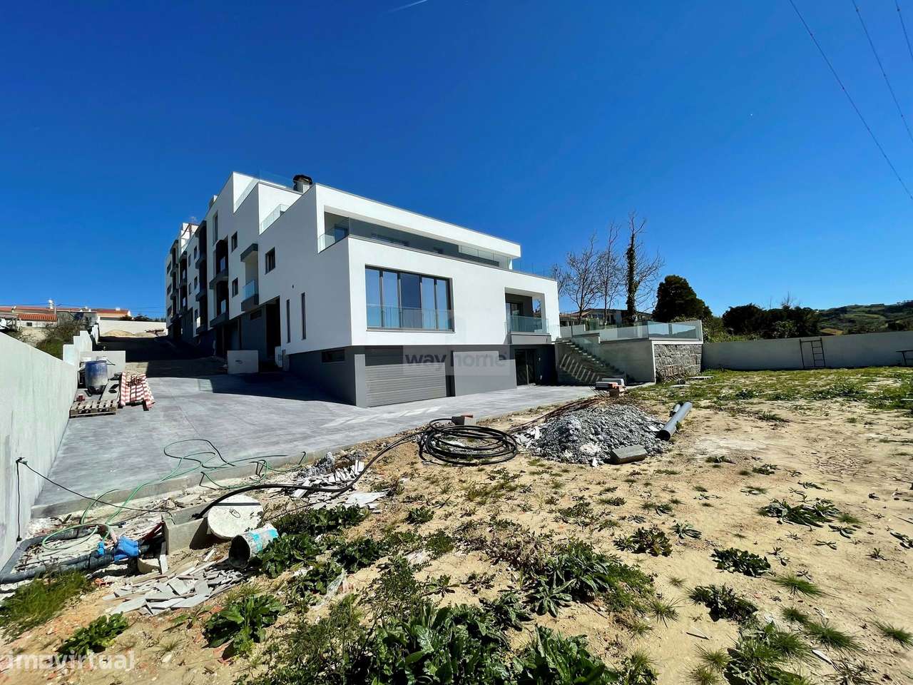 Moradia T4 | Quatro suites | Elevador | Garagem | Lourinhã | Praia da - Grande imagem: 4/45