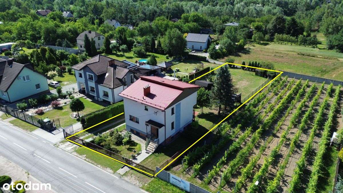 Funkcjonalny dom z opcją dla 2 rodzin!