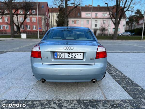 Audi A4 3.0 Quattro Tiptronic - 11