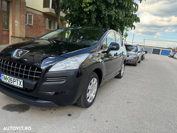 Peugeot 3008 1.6 HDI Confort Pack - 4