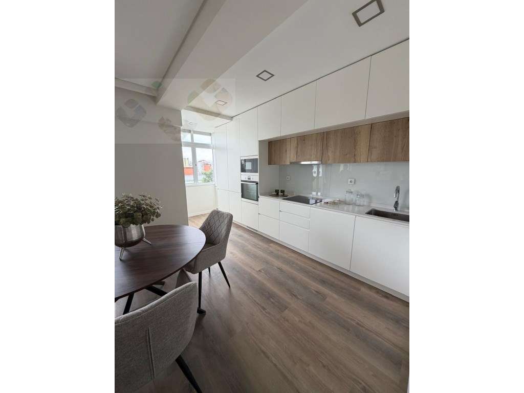 Apartamento T3 Venda Lisboa-10