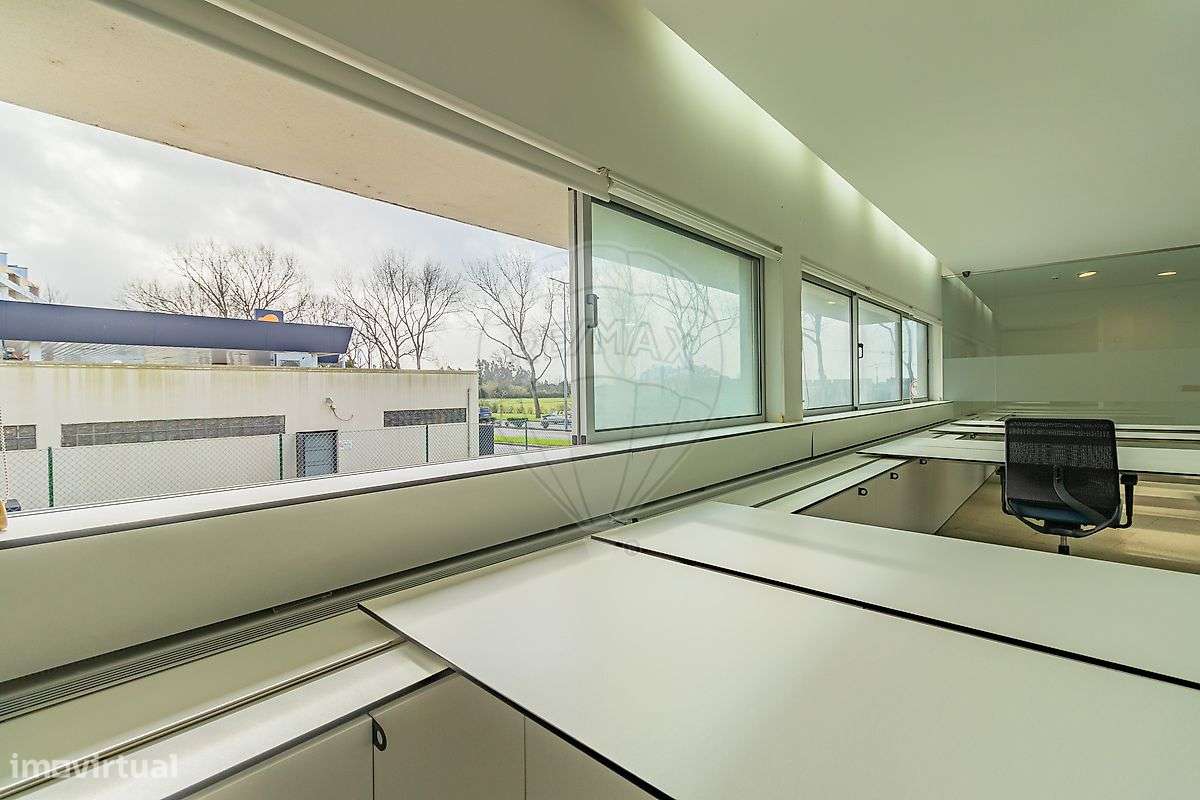 Escritório  para arrendamento - Grande imagem: 1/47