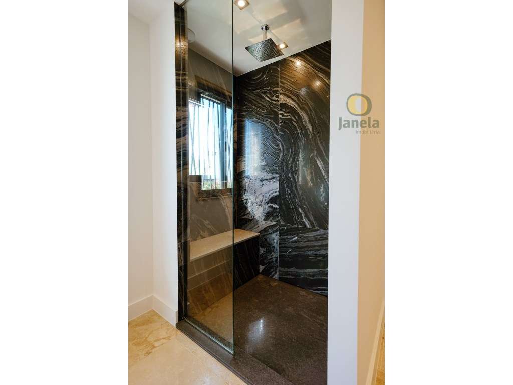 Luxuosa Residência T5 em Faro, frente à Ria Formosa-33