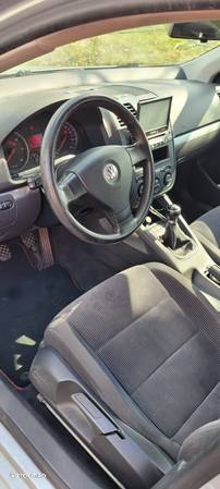 Volkswagen Jetta 1.9 TDI Comfortline - 5