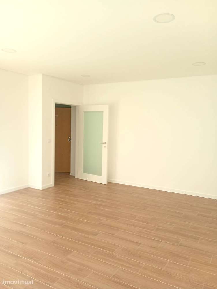 Arrenda-se T2 Mafra - Grande imagem: 3/14