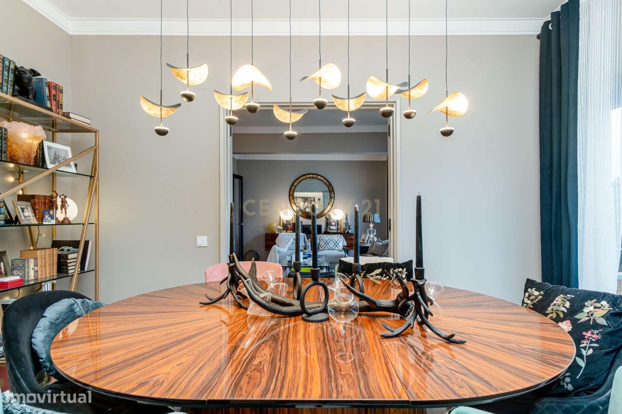 Apartamento de Excelência com Vista Parque – Localização Premium no Ce-11