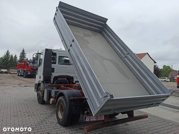 Iveco TECTOR 210KM - 4