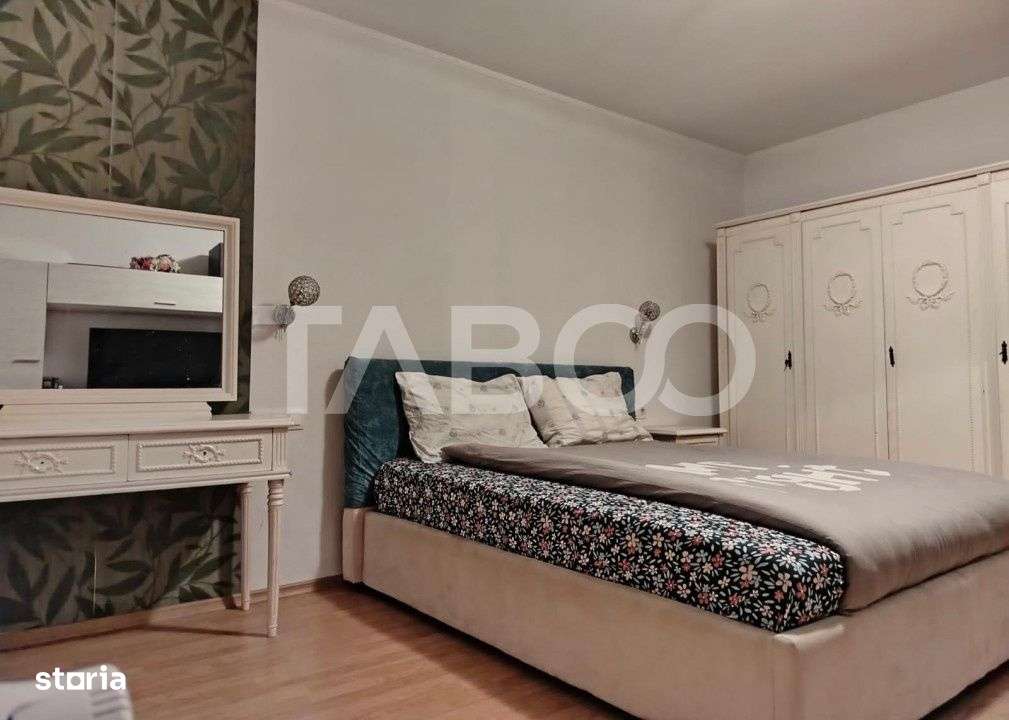 Casa tip insiruita de vanzare 147 mp cu garaj si curte in Sura Mare - Imagine principală: 5/11