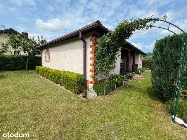 Parterowy dom nad jeziorem Woświn-3