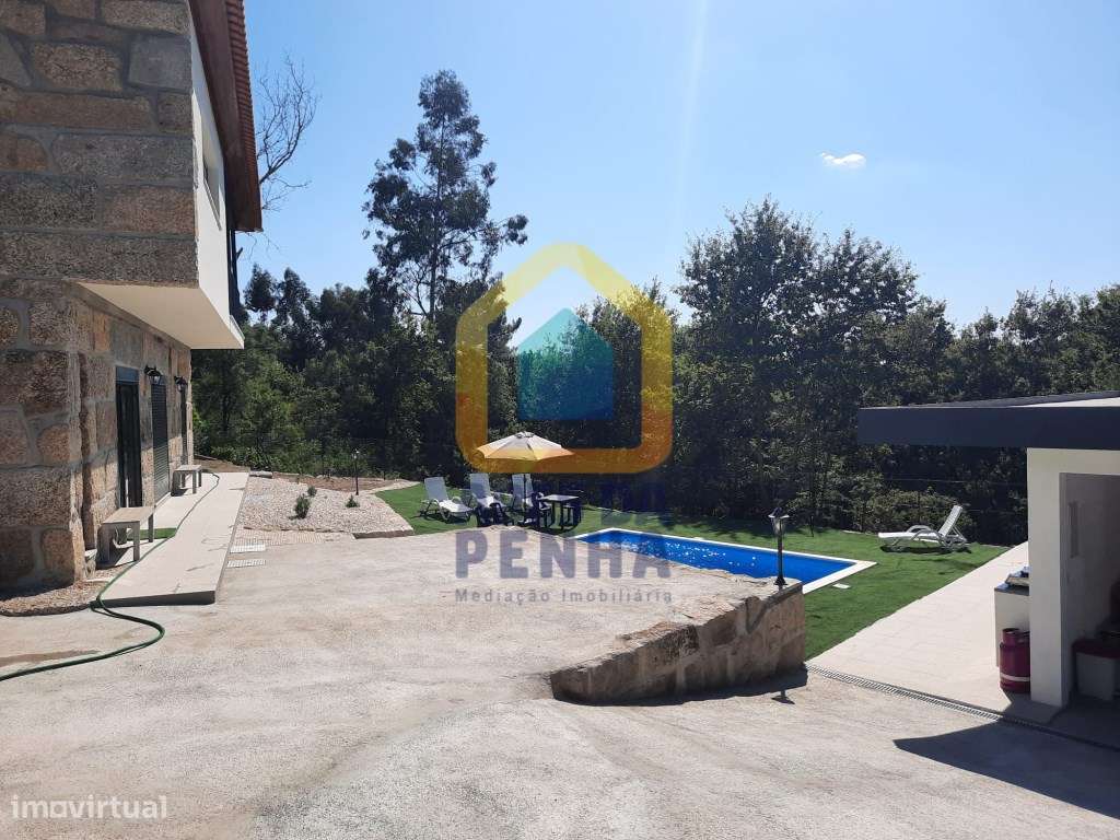 Moradia V4 Para Venda - Grande imagem: 2/24