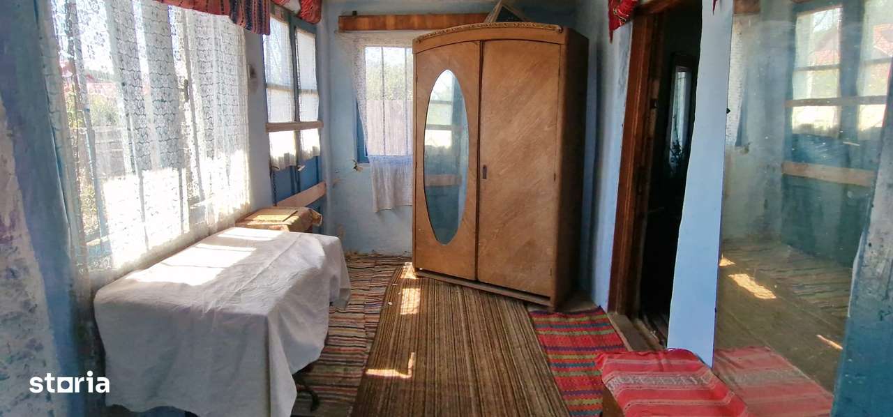 Casa+teren 1.626 mp loc Zapodia- Traian-40 m deschidere la strada - Imagine principală: 5/6