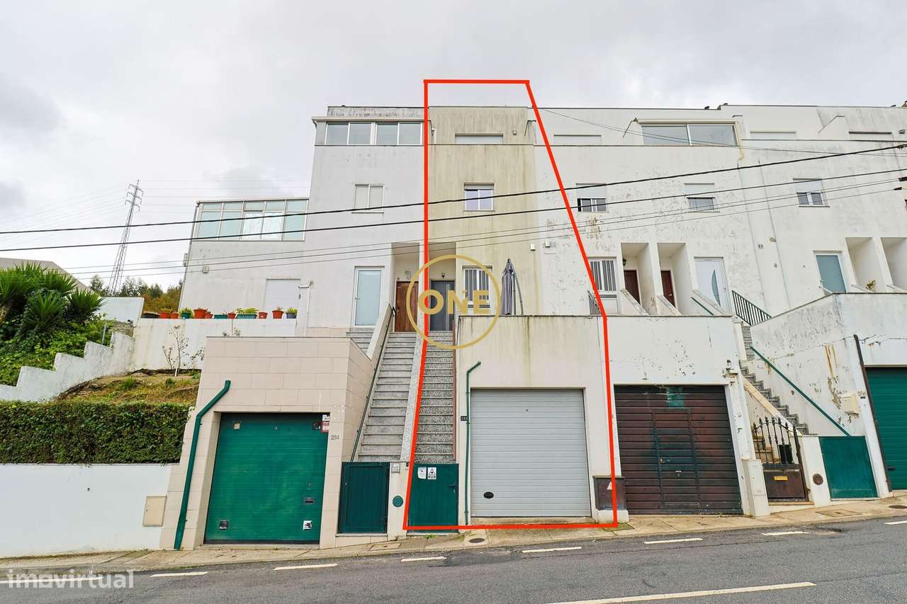 Excelente Moradia em Selho São Jorge-18