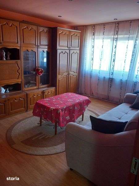 Vand apartament 2 camere - Imagine principală: 4/8