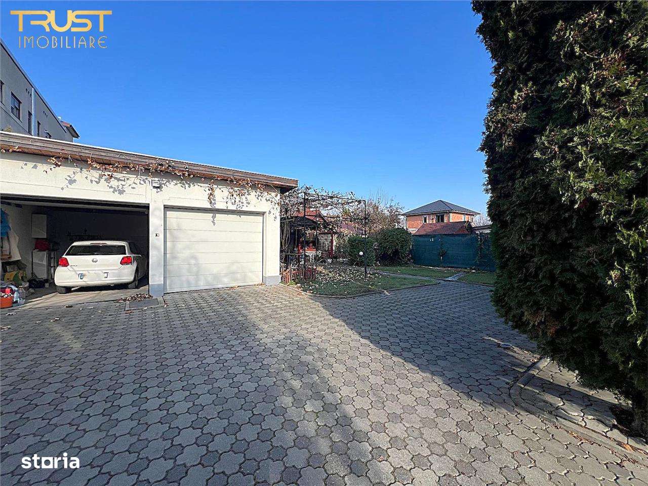 Vila duplex, curte, garaj, teren 2350 mp - Imagine principală: 4/20