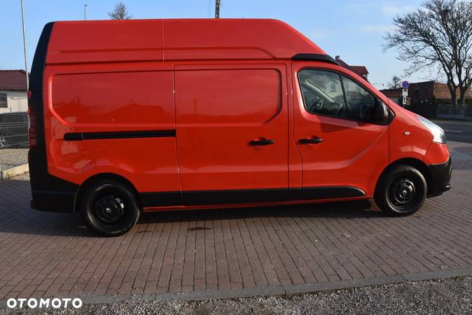 Renault TRAFIC - 12