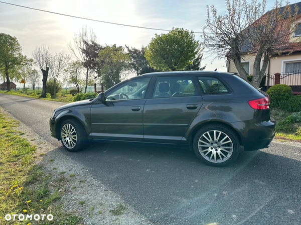 Audi A3 2.0 TDI Ambiente - 11