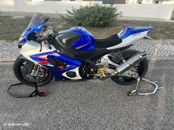 Suzuki GSX R 1000 Superbike - 17