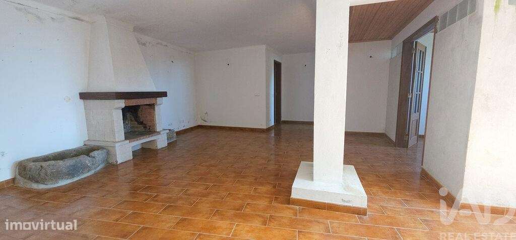 Casa de aldeia T6 em Espinhal de 395,00 m2 - Grande imagem: 4/30