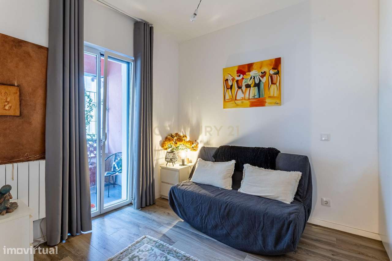 T2 remodelado com excelentes acabamentos em Alcochete-15