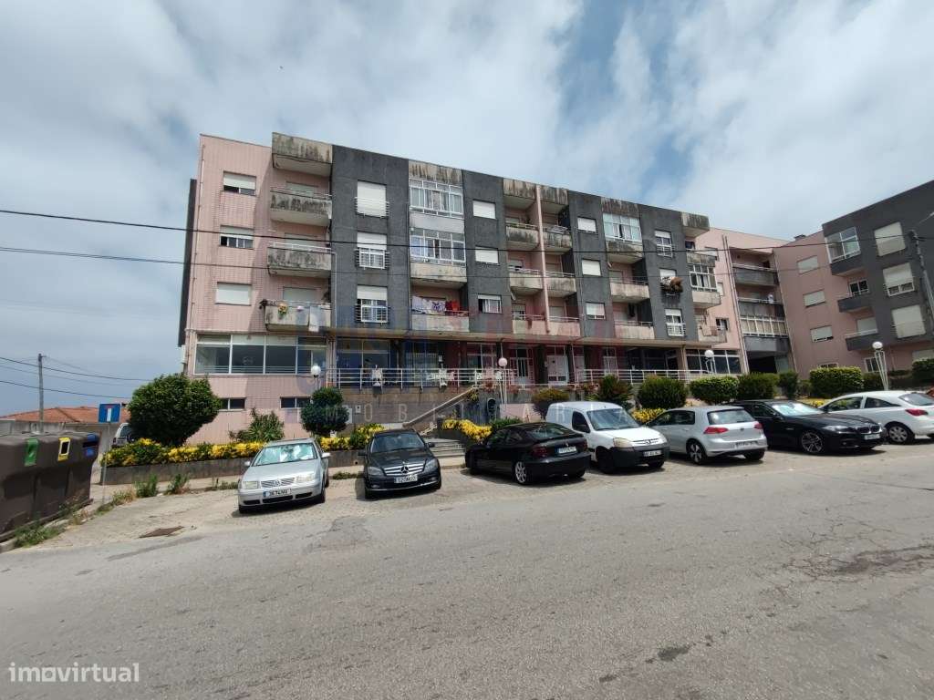 Apartamento T3 + 1 em Ribeirão, Vila Nova de Famalicão