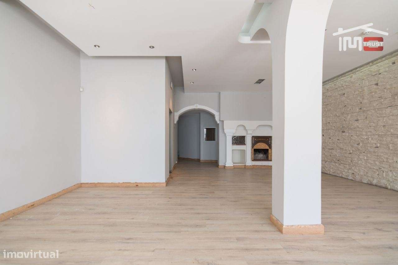 Restaurante com condições de excelência em Ourém - Grande imagem: 4/18