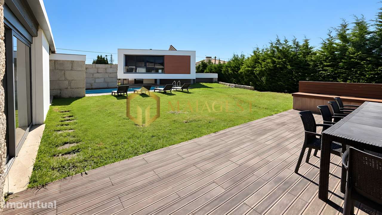 Moradia T3 Independente com Piscina, Amplo Jardim e Privacidade-3
