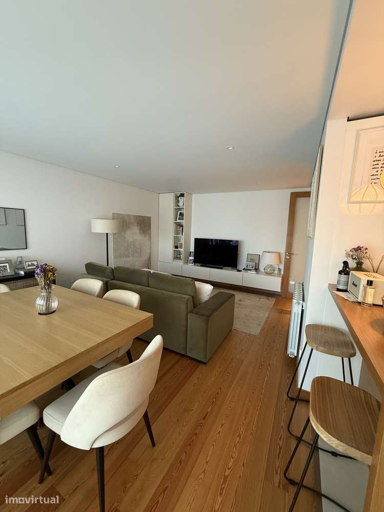 T2 Moderno com Varanda na Prelada - Grande imagem: 4/31