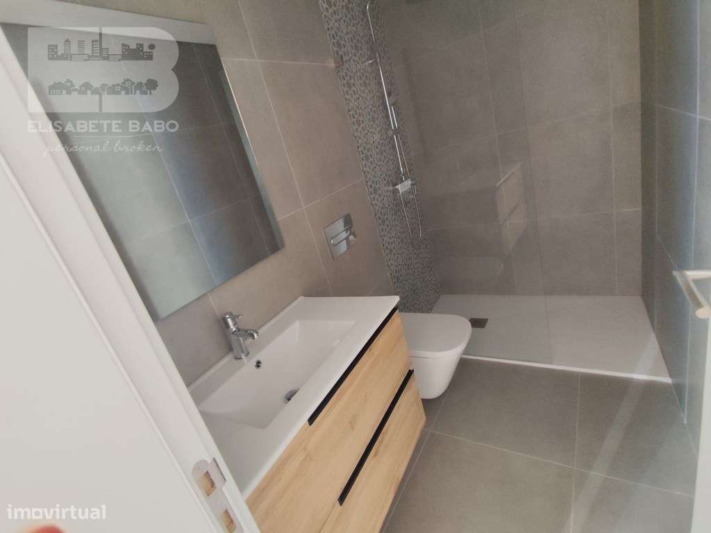 Fantástico apartamento T2+1 no Centro do Montijo-36