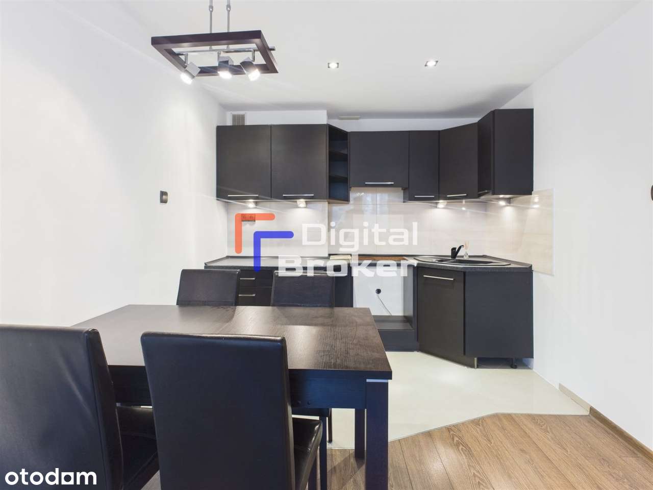 ⭐ 37,5 m2.⭐️ cicho i zielono⭐️ balkon, piwnica ⭐️ - Pełny obrazek: 2/15