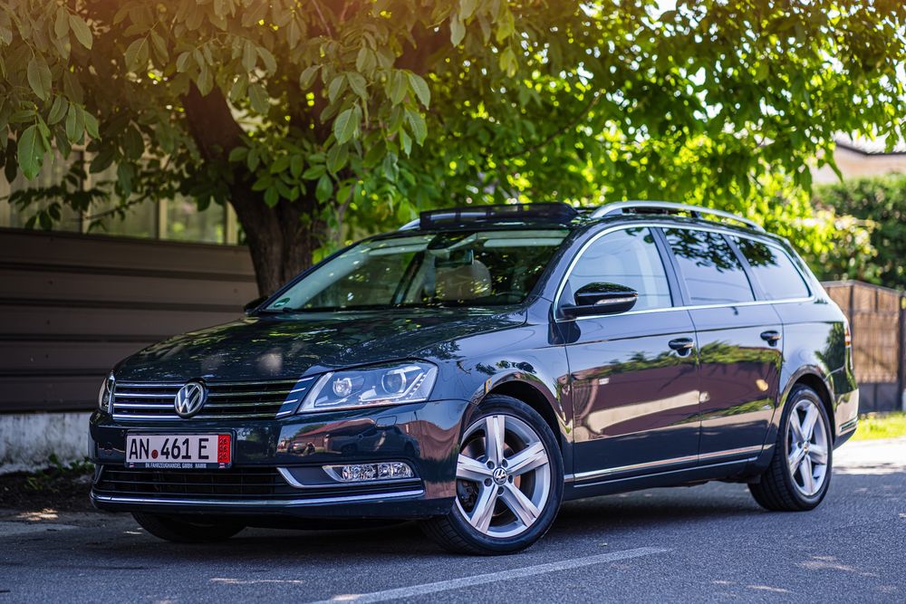 Volkswagen Passat B7 [2010 - 2014] 2.0 TDI DSG BlueMotion Technology Highline 2014