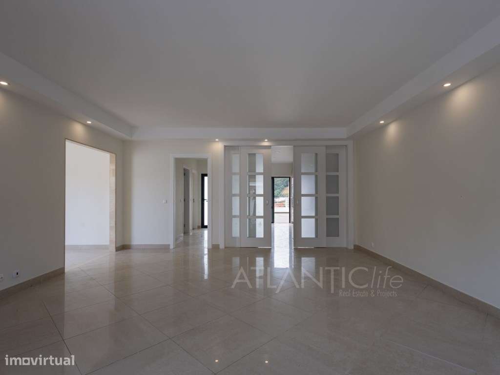 Moradia T3 Amadora com Excelentes Áreas e Espaço Exterior - Grande imagem: 5/41