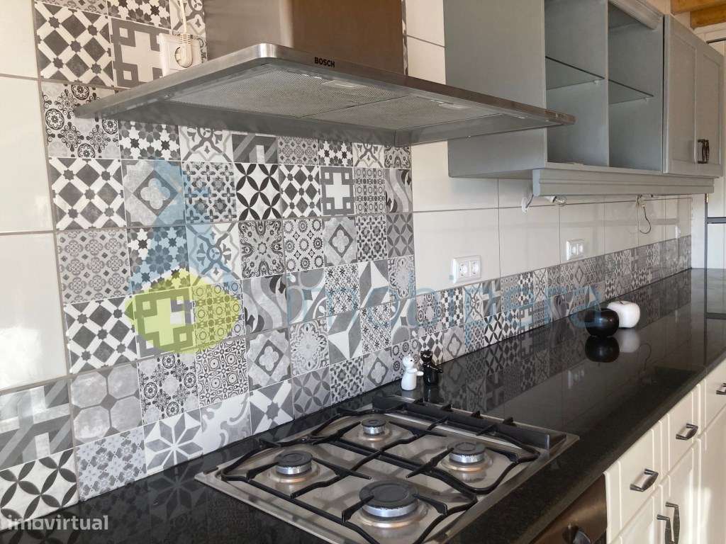 MORADIA T5 EXCELENTE ARQUITECTURA EM CERRO DO OURO - Grande imagem: 3/50