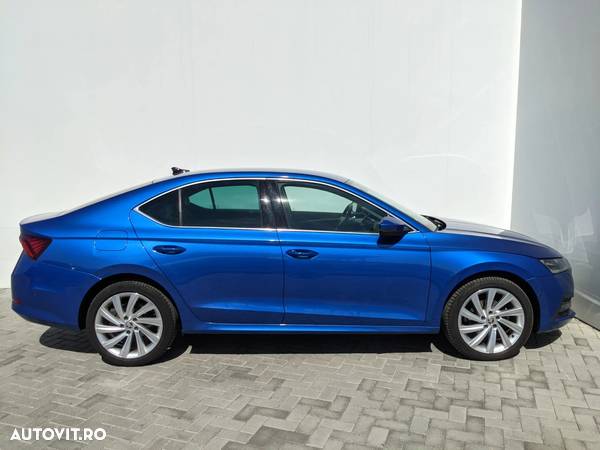 Skoda Octavia 2.0 TDI DSG Style - 6