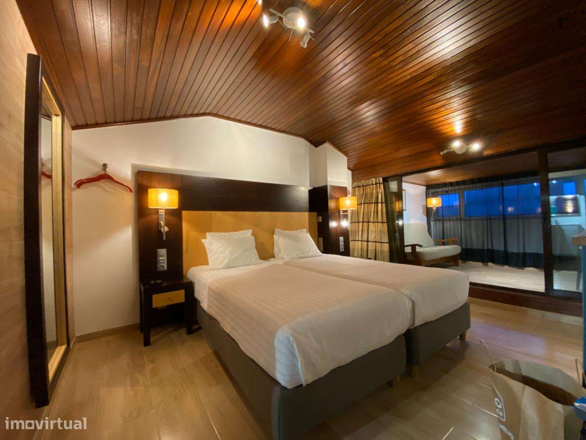 Estúdio - localizado em Lisbon - Grande imagem: 2/8