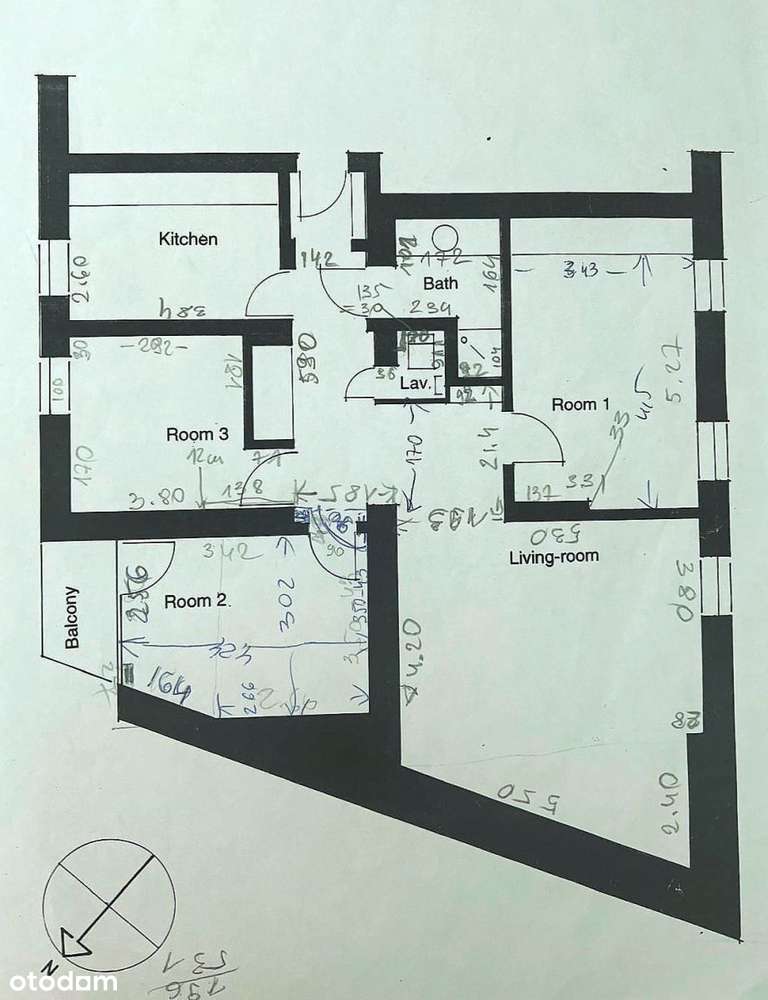 Centrum 4 pokoje,możliwość parkowania na-12