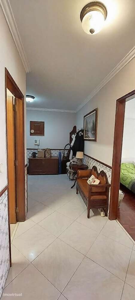 Apartamento T3 com Garagem localizado em Agualva-Cacém - Grande imagem: 5/5