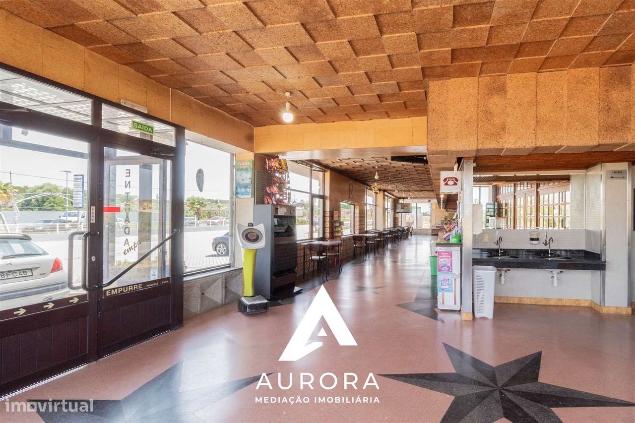 TRESPASSE Restaurante Equipado + Moradia + Terreno 2.000m² | 1.680m² d-7
