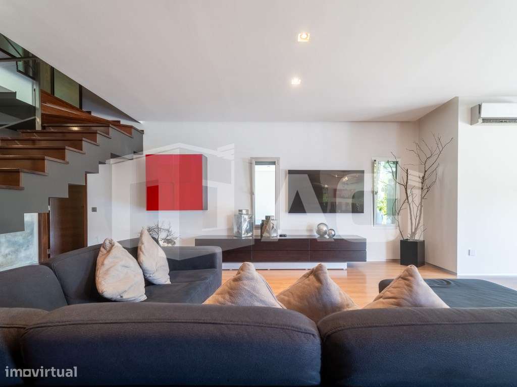 Magnífica Moradia T3+2 nos arredores da Cidade de Leiria-11