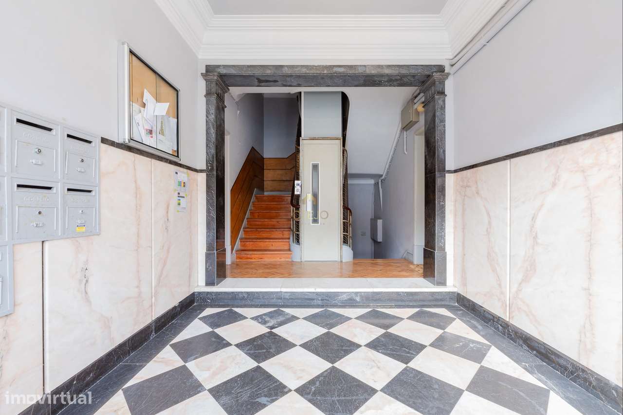 Apartamento T4 Charme Lisboa-25