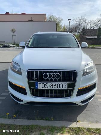 Audi Q7 3.0 TFSI Quattro Tiptronic - 1