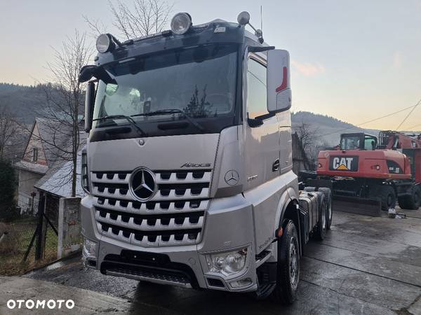 Mercedes-Benz Arocs 3363 6x4 BEZWYPADKOWY - 2