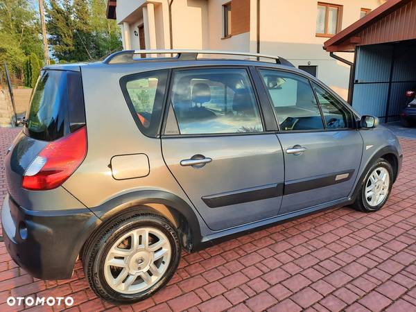 Renault Scenic - 6