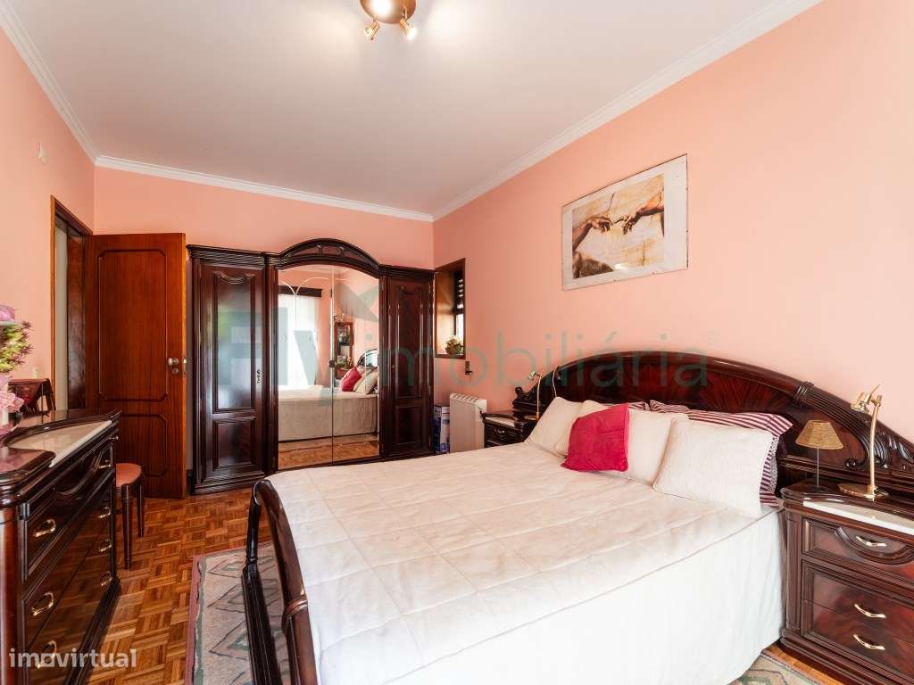 Apartamento T3 com Terraço de 80 m² e Garagem Fechada em Moreira de...-20