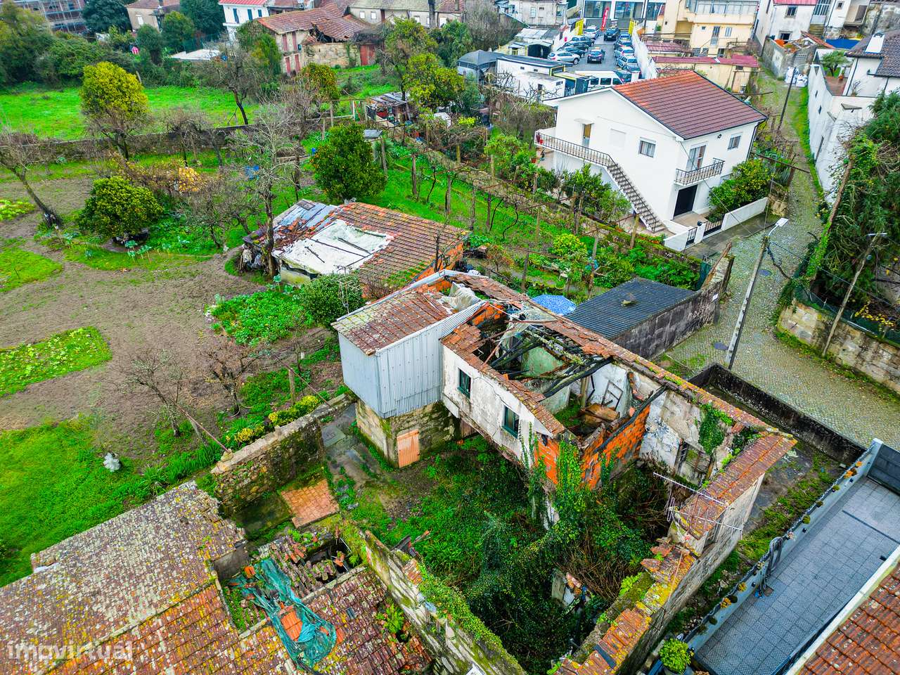 Terreno para Construção de Moradias-12